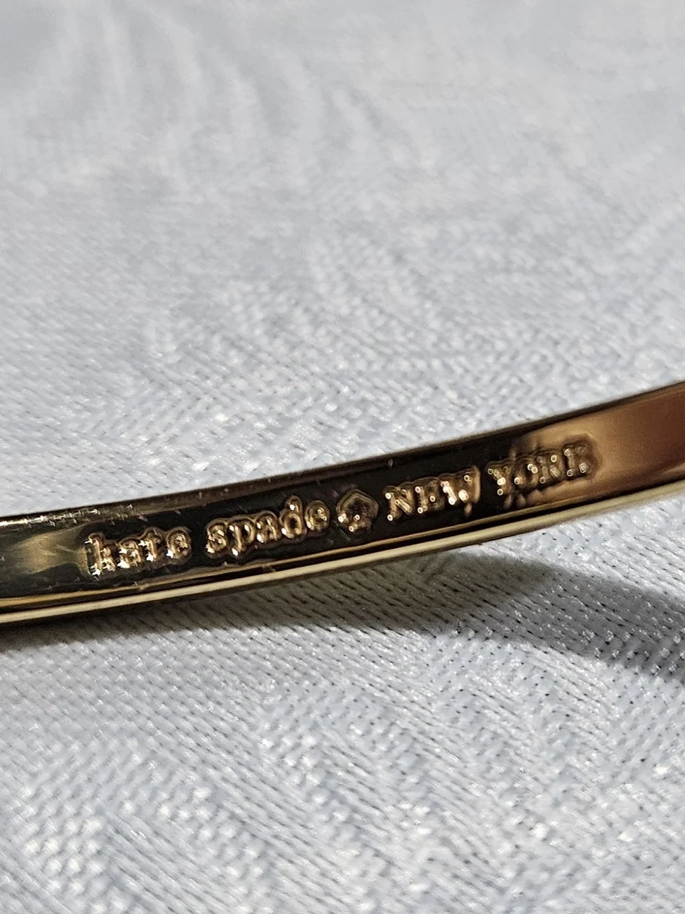 kate spade Gold Bow Bangle Bracelet - Picture 5 of 5